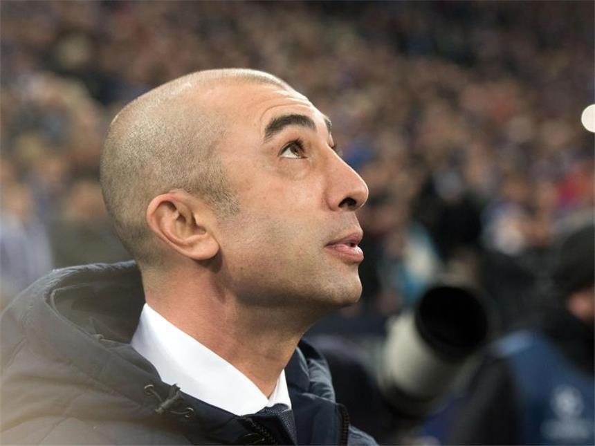 Schalke-Blamage gegen Chelsea - Heldt: «Nicht akzeptabel» Schalke-Trainer Roberto Di Matteo fordert, dass die Mannschaft wieder an sich glaubt.