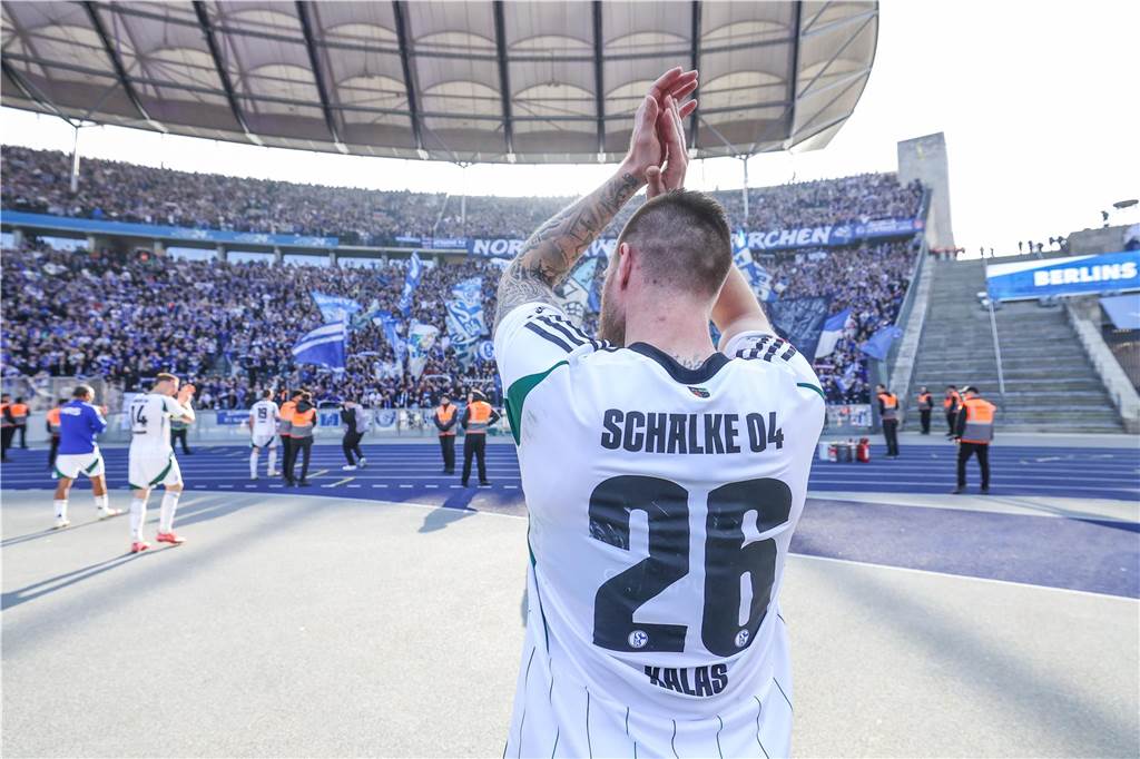 Saisonziel 2025/26: Wie wird Schalke aufstiegsreif? Tomas Kalas, Schalke 04, in Berlin März 2025