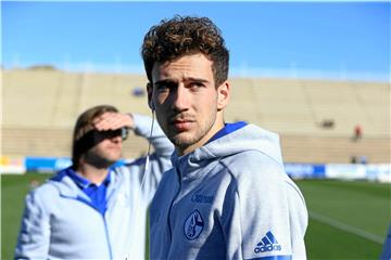 Schalkes Leon Goretzka hüllt sich - noch - in Schweigen. In Kürze wird seine Entscheidung erwartet.