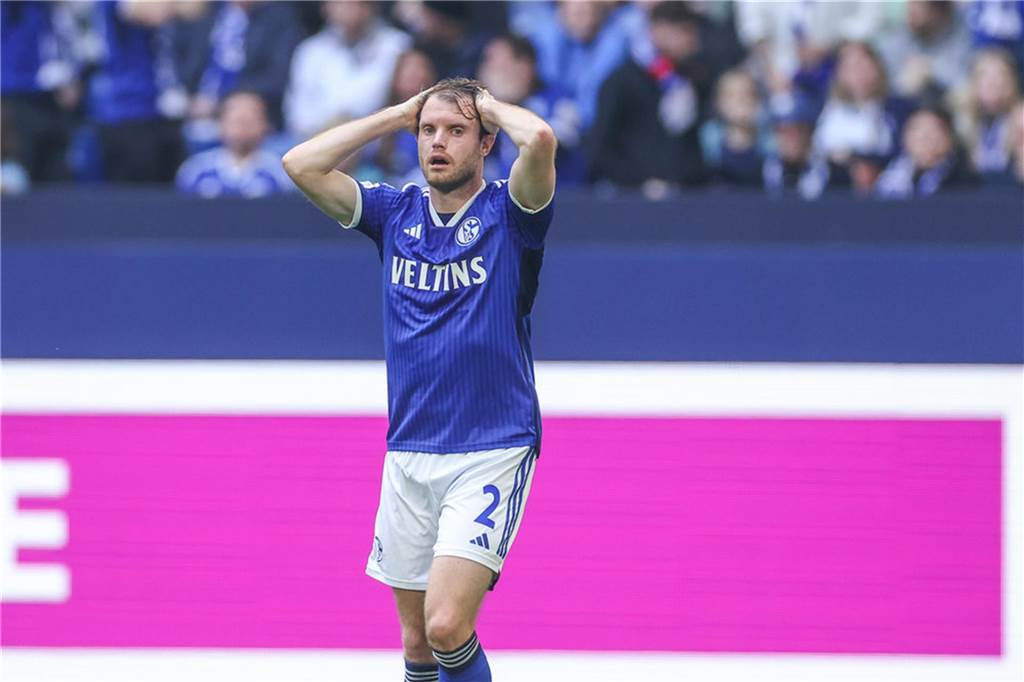 0:0 gegen KSC: Schalke-Spieler in der Einzelkritik Thomas Ouwejan, Schalke 04
