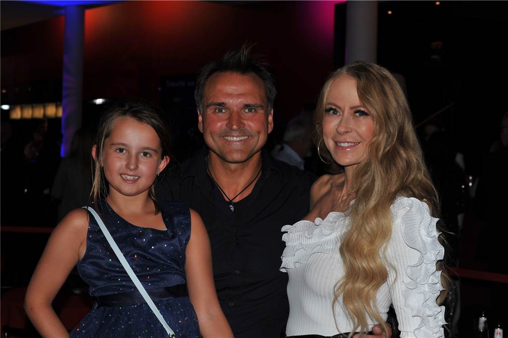 Dortmunder Sänger trifft bei Musical-Premiere Mentor Ralph Siegel wieder Marcus Kuno und Jenny Elvers