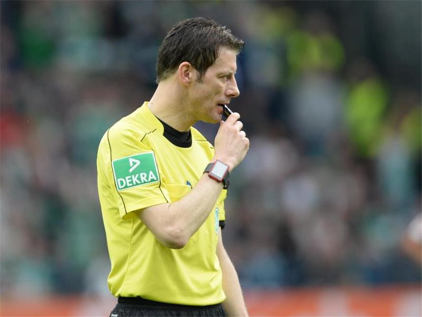 Nach Diskussionen in Köln: DFB ändert Ansetzung von Stark Schiedsrichter Wolfgang Stark wird als Video-Assistent statt in Hannover nun in Leverkusen eingesetzt. Foto: Patrick Seeger