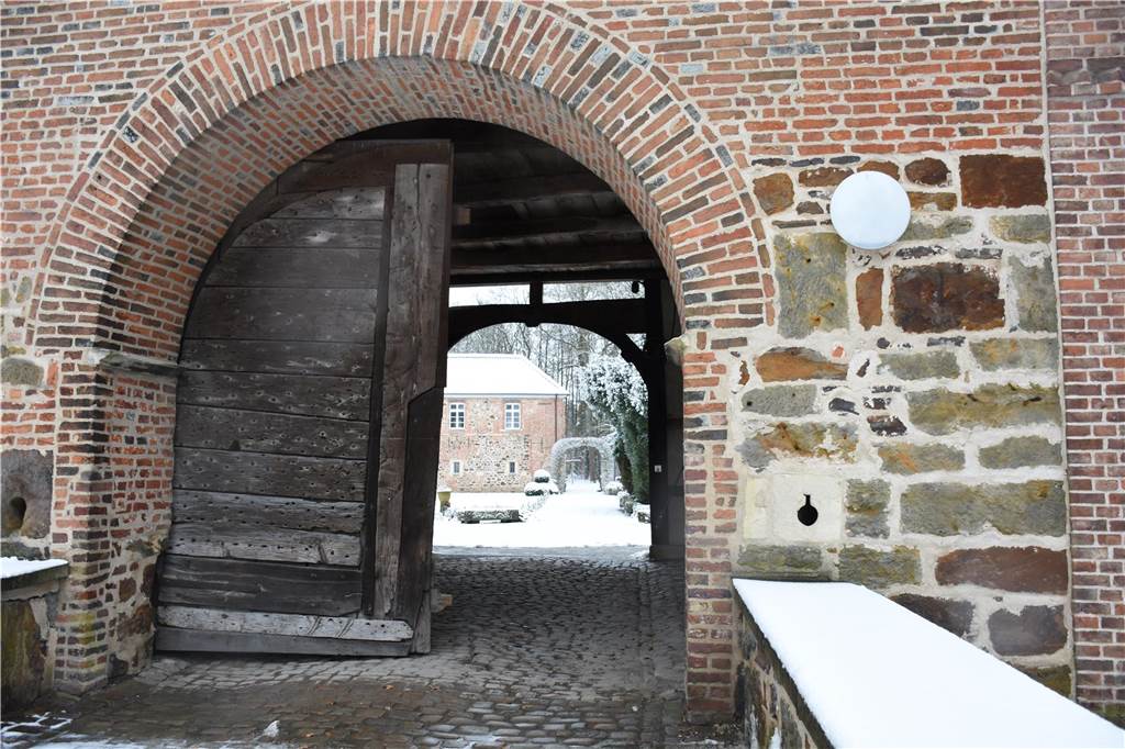 Schnee hat Haltern in eine weiße Winterlandschaft verwandelt. Wir waren in der Innenstadt, in Lavesum, Sythen und am Silbersee.