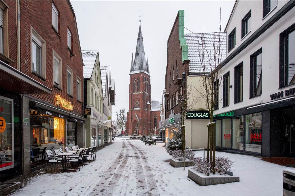Schnee hat Haltern in eine weiße Winterlandschaft verwandelt. Wir waren in der Innenstadt, in Lavesum, Sythen und am Silbersee.