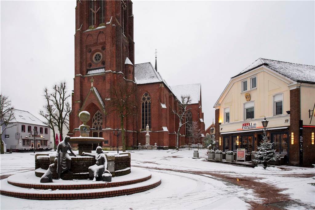 Schnee hat Haltern in eine weiße Winterlandschaft verwandelt. Wir waren in der Innenstadt, in Lavesum, Sythen und am Silbersee.