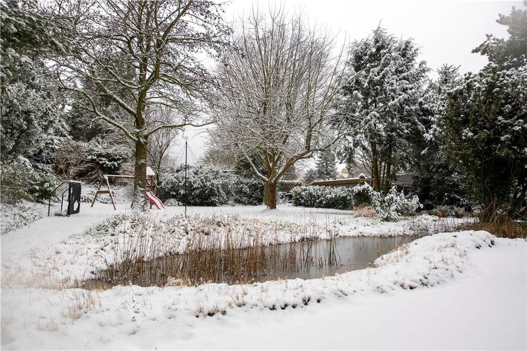 Schnee hat Haltern in eine weiße Winterlandschaft verwandelt. Wir waren in der Innenstadt, in Lavesum, Sythen und am Silbersee.
