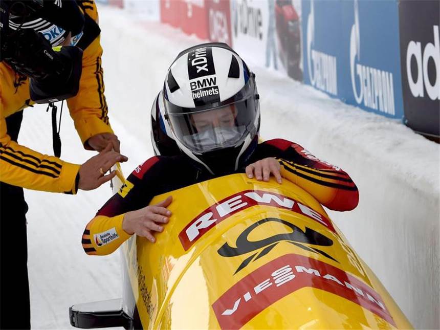 Viererbob-Weltmeister Arndt gewinnt in Lake Placid Schneiderheinze verpasste die Podestplätze knapp. Foto: Cj Gunther