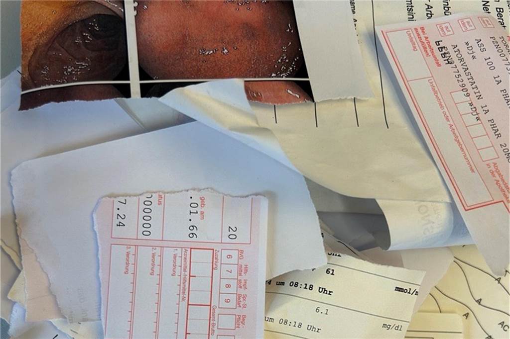 Panne mit Patientendaten: „Meldepflicht dürfte gegeben sein“ Schnipsel mit Patientendaten