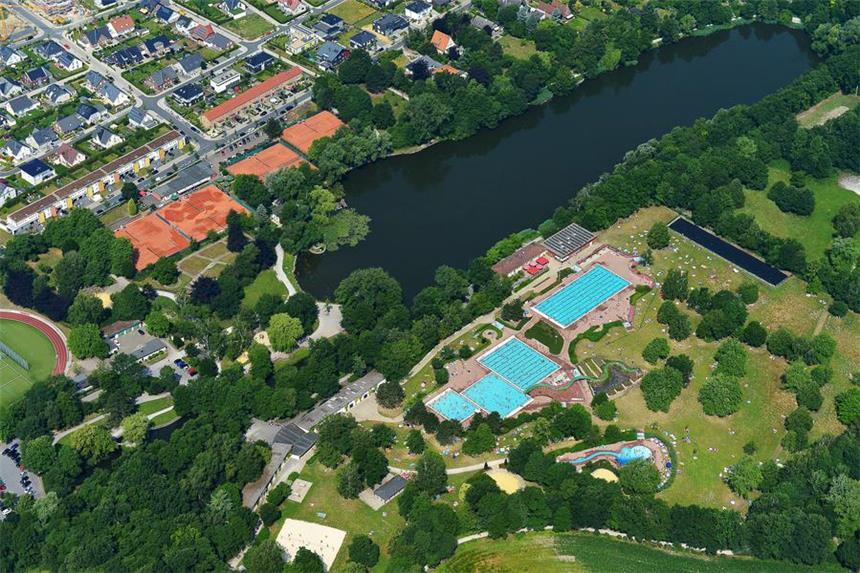 Neuer Kanal könnte Gebühren in Lünen senken Schönes Naherholungsgebiet einerseits, aber auch ein Kostenfaktor in der Gebührenkalkulation: Würde das Überlaufwasser aus dem Cappenberger See in die Lippe statt ins Kanalnetz geleitet, könnten die Lüner langfristig Geld sparen.