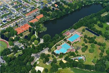 Schönes Naherholungsgebiet einerseits, aber auch ein Kostenfaktor in der Gebührenkalkulation: Würde das Überlaufwasser aus dem Cappenberger See in die Lippe statt ins Kanalnetz geleitet, könnten die Lüner langfristig Geld sparen.