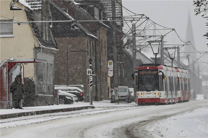 Schon am Sonntag kam der Stadtbahn-Verkehr im Laufe des Tages zum Erliegen. 