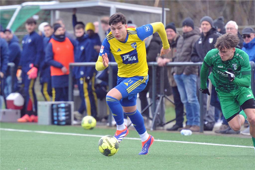 Martin Sinner erlebt perfekten Start ins Jahr Schon in der Winter-Vorbereitung, hier beim Testspiel gegen Westfalia Kinderhaus, hinterließ Martin Sinner gute Eindrücke.
