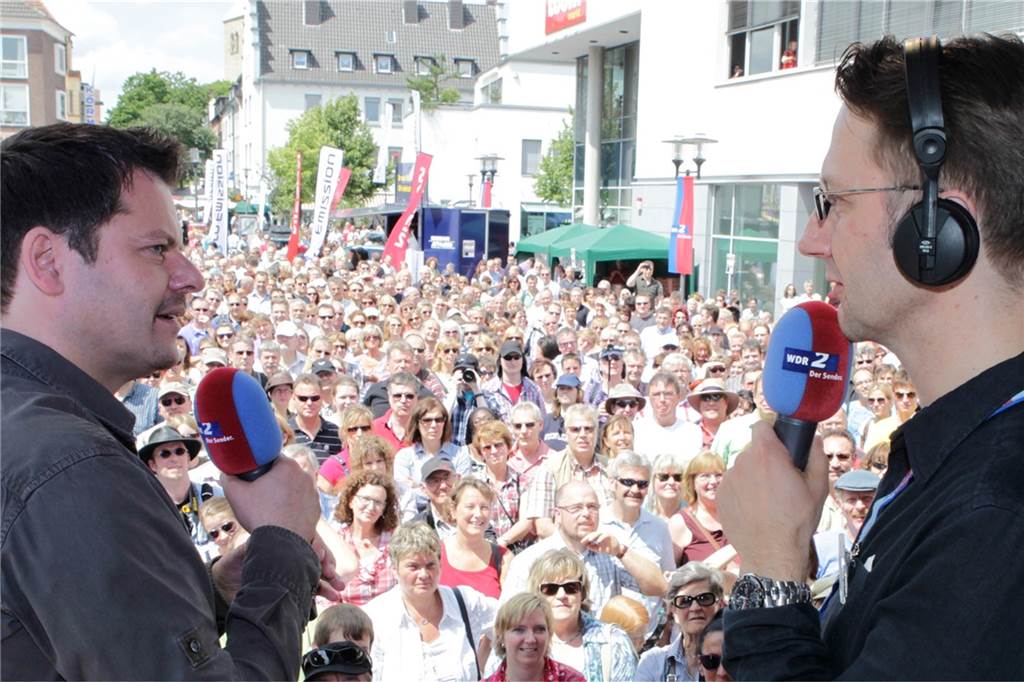 Als Dorsten mit WDR 2 das größte Fest der Stadtgeschichte feierte Interview beim WDR 2-Radiotag.