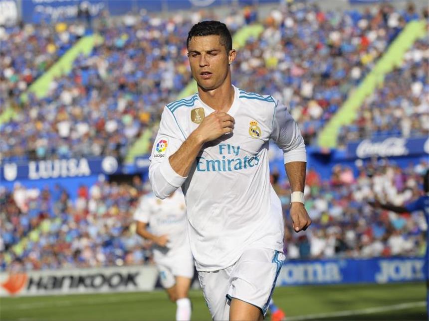 "Fluch" beendet: Ronaldo schießt Real zum Rekord Schoss Real Madrid zum Sieg beim FC Getafe: Weltfußballer Cristiano Ronaldo. Foto: Gtres