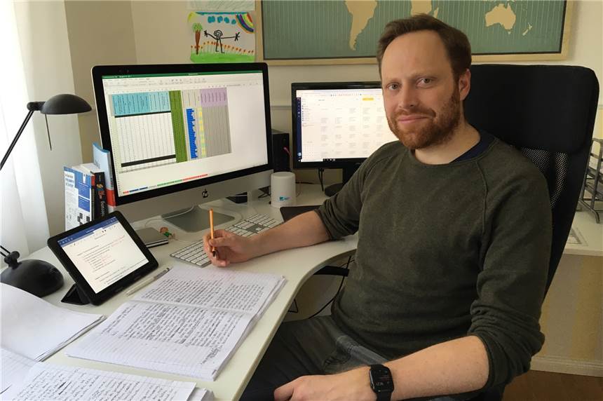 Das Coronavirus und die Schulen: Unterrichten über die digitale Lernplattform Schulcloud-Admin und -Organisator Martin Rennemeier unterrichtet Deutsch, Erdkunde und Informatik an der Halterner Real
