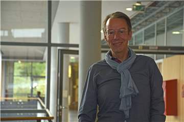 Schulleiter Ulrich Vomhof sieht die Johann-Conrad-Schlaun-Schule gut vorbereitet für weitere coronabedingte Einschränkungen in den nächsten Monaten. Die Schule hat ein Konzept erarbeitet, um den Unterricht auch in Quarantäne- und Schließungsfällen weiterführen zu können.