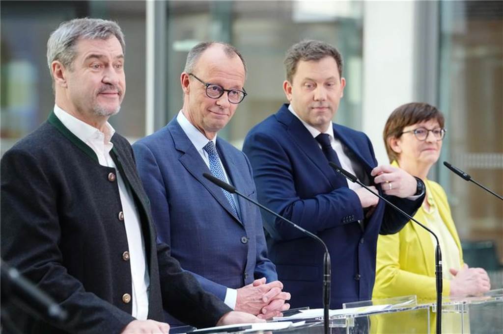 AfD rückt laut Umfrage näher an Union heran: Scholz erhält Entlassungsurkunde - Newsblog Schwarz-rot wäre keine große Koalition mehr - aber was dann? (Archivbild)