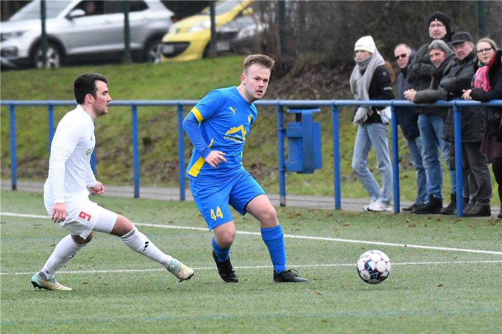 Schwerin (blau) - SV Brackel