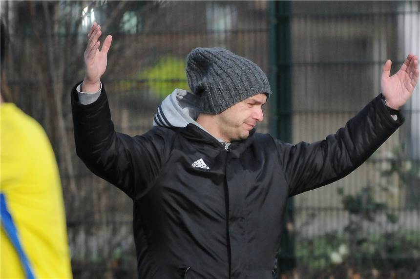 Schweriner Nachwuchs verliert drei Punkte kampflos Schwerins Trainer Ayhan Ibraim ist enttäuscht ob der Nachricht aus Buer.