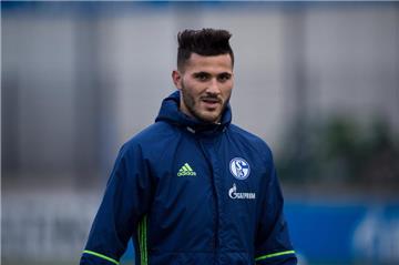 Sead Kolasinac überzeugt in offensiverer Rolle.