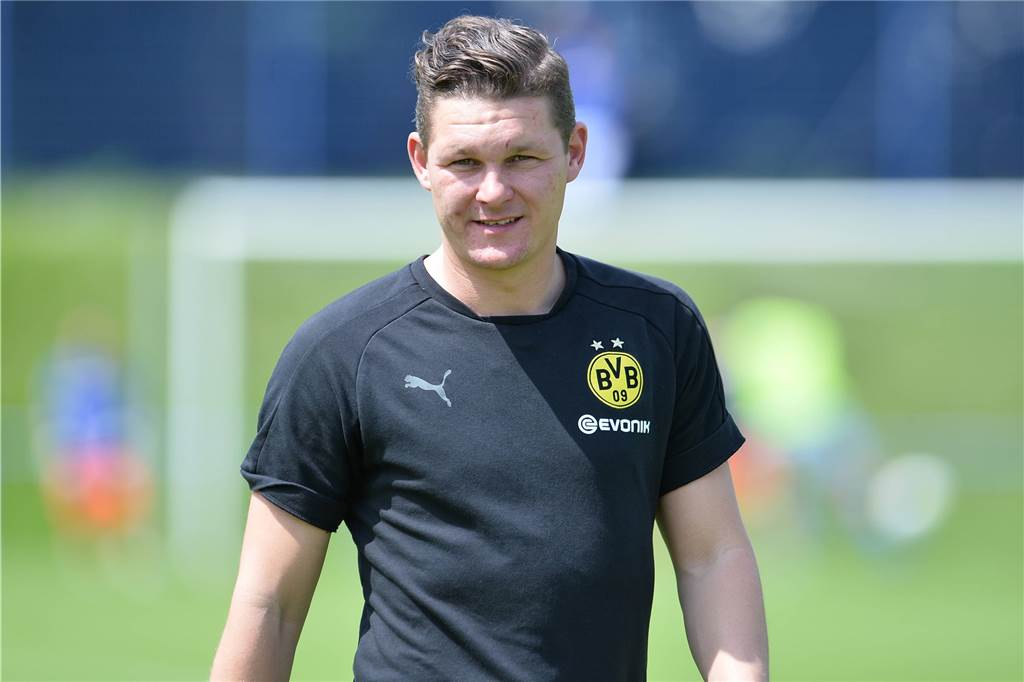 Edin Terzic übernimmt: Das ist das neue BVB-Trainerteam Sebastian Geppert trainierte bislang die U17 des BVB.