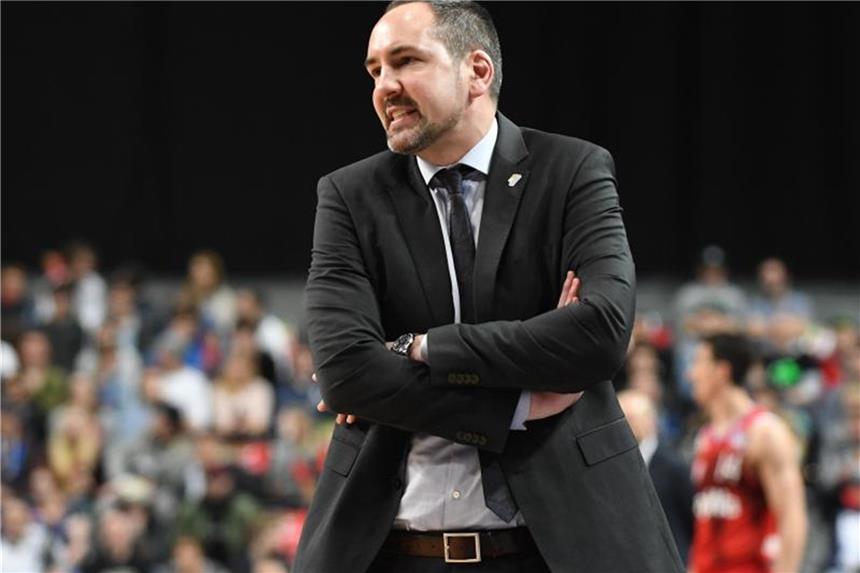 Bremerhaven trennen sich von Basketball-Trainer Machowski Sebastian Machowski ist nicht mehr der Coach der Eisbären Bremerhaven. Foto: Carmen Jaspersen