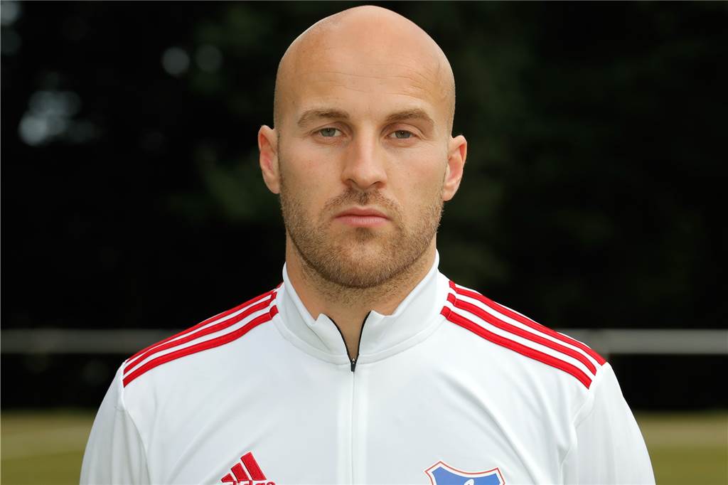TuS Bövinghausen-Neuzugang trifft erst doppelt und fliegt dann vom Platz Sebastian Mützel erzielte zwei Tore für TuS Bövinghausen.