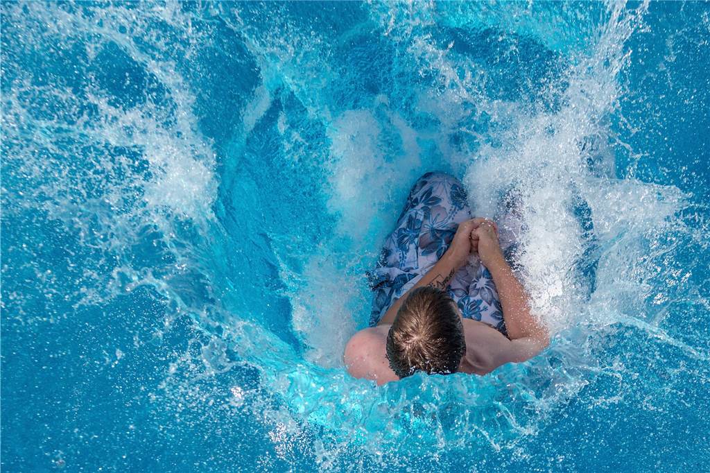 Dortmunder Sebastian Otten rettet Kind in einem Freizeitbad: „Der Körper war starr“ Sebastian Otten war wachsam bei der Rettungsaktion in dem Freizeitbad.