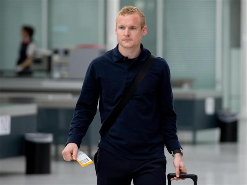 Rode: "Hätte Unterstützung von oben gewünscht" Sebastian Rode ist vom FC Bayern München zu Borussia Dortmund gewechselt.