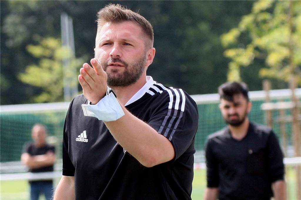 Spritpreise treffen Dortmunder Amateurfußballer hart: „Steuerliche Entlastung muss her“ Sebastian Tyrala würde sich Entlastungen wünschen.