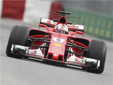 Sebastian Vettel hat gute Aussichten mit seinem Ferrari die Pole Position in Montreal zu holen. Foto: Tim Boland/The Canadian Press/AP