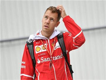 Sebastian Vettel hat in der WM-Wertung einen Punkt Vorsprung vor Lewis Hamilton. Foto: Martin Rickett