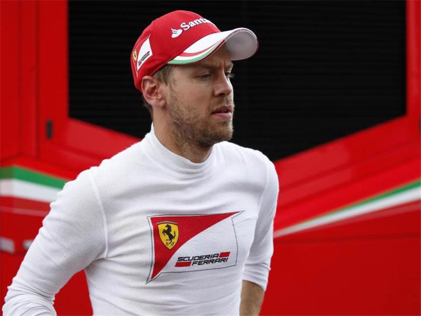 Vettel über Schumacher: «Es ist ein brutales Schicksal» Sebastian Vettel hofft weiter auf eine Genesung von Rekordweltmeister Michael Schumacher. Foto: Ronald Wittek