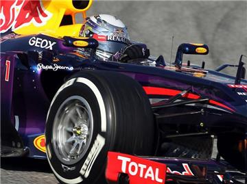 Sebastian Vettel kann die neuen Reifen noch nicht richtig einschätzen. Foto: Toni Albir