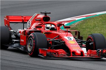 Sebastian Vettel muss in der WM-Gesamtwertung Lewis Hamilton davon ziehen lassen.