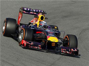 Sebastian Vettel musste am Nachmittag die Tests vorzeitig beenden. Foto: Toni Albir
