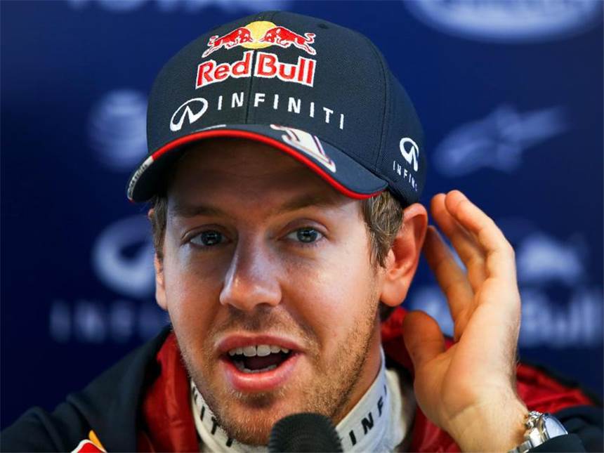 Vettel: Der Zuschauer wird weniger verstehen Sebastian Vettel nahm sich für die Fragen bei der Medienrunde Zeit. Foto: Jens Buettner