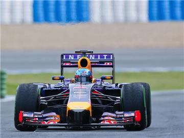 Sebastian Vettel sammelt noch einmal wichtige Testrunden. Foto: Jens Buettner