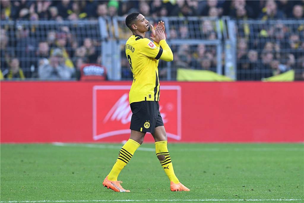 Einzelkritik zum 5:1 gegen Freiburg: Brandt lenkt das BVB-Spiel – Adeyemi blüht auf Sebastien Haller bedankt sich bei den Fans.