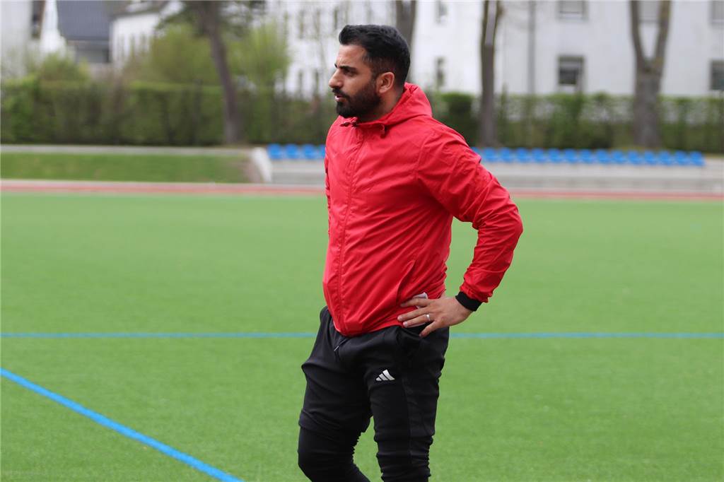 SC Fröndenberg - Bork Sedat Sener auf dem Fußballplatz