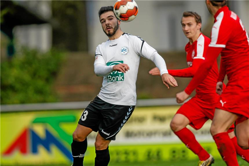 Maxi Podehl: Meine Zukunft plane ich in aller Ruhe Sein Weg führt steil nach oben: Maximilian Podehl.