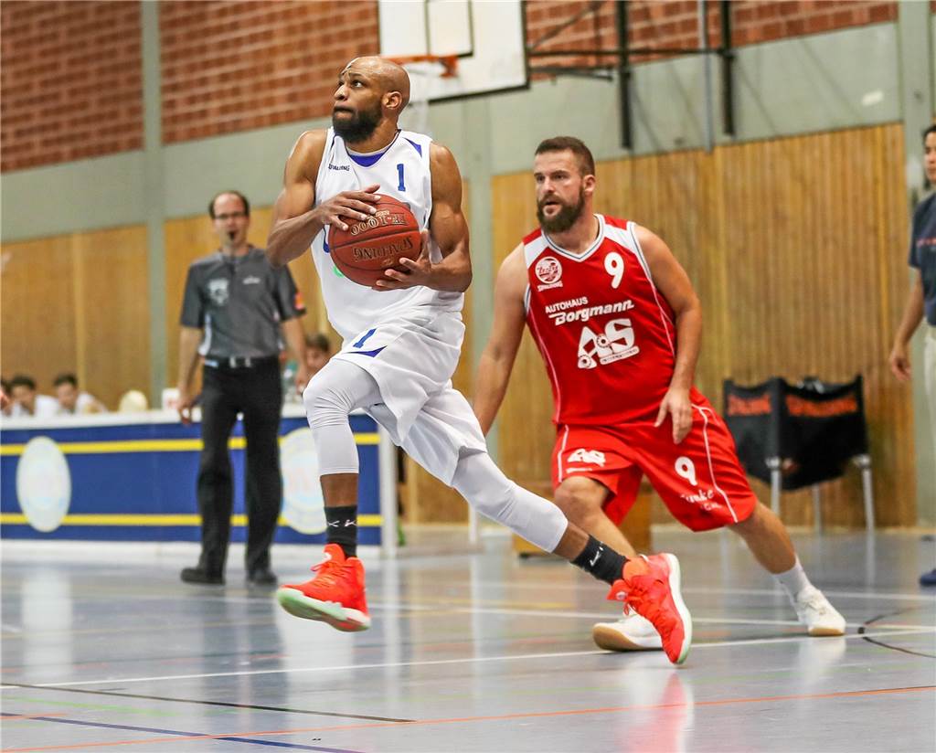 Aaron Bowser vermisst mexikanisches Essen und glaubt an den Klassenerhalt des SV Derne Seiner Spielweise ist Aaron Bowser auch in der neuen Liga treu geblieben.