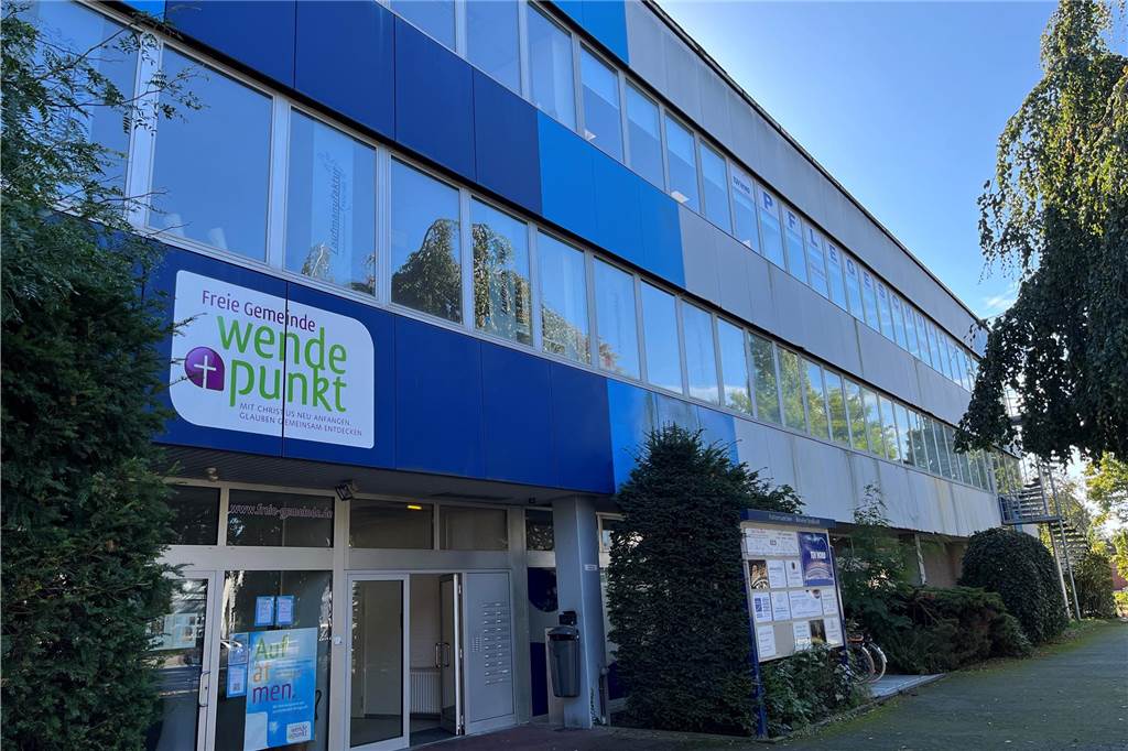 Evangelische Kirche trennt sich von Flaesheimer Gemeindezentrum Außenansicht vom Gemeindezentrum der Freien Gemeinde Wendepunkt