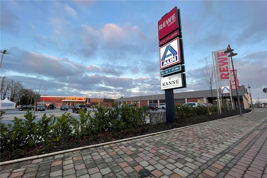 Seit 2021 haben Rewe und Aldi an der Kreisstraße in Selm geöffnet.