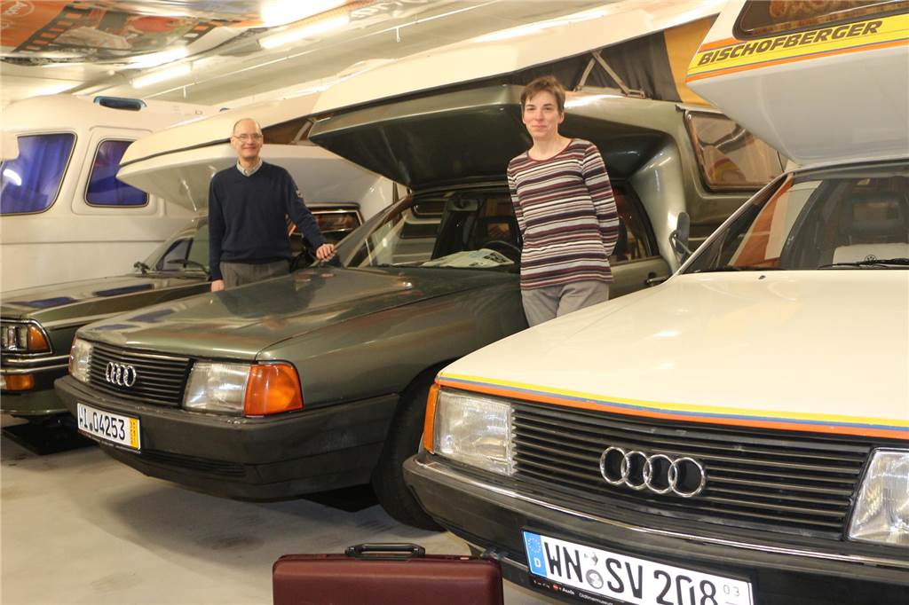 25 Jahre Siku- und Audi-Museum: 38.500 Modelle und kein Ende in Sicht Seit 25 Jahren begeistern Karin und Thomas Höing kleine und große Gäste mit ihrer einzigartigen Sammlung. Zum Beispiel mit diesen drei Prototypen der Bischofberger Wohnmobile.