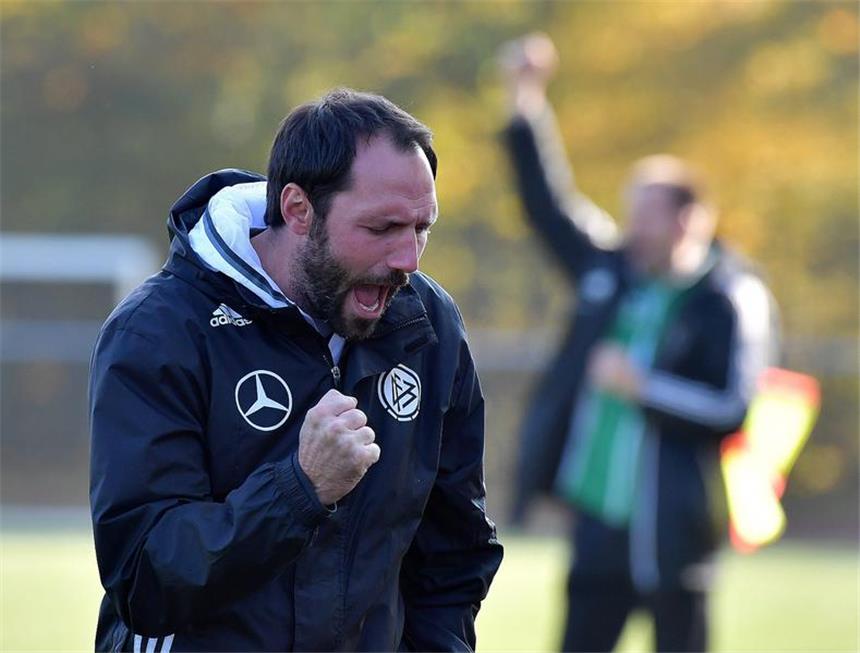 Ex-Wethmarer Alexander Lüggert fühlt sich wohl Seit Anfang dieses Jahres bejubelt Alexander Lüggert als Co-Trainer die Tore der Hammer SpVg.