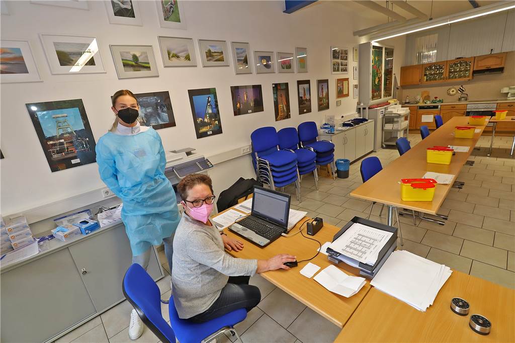 Lolli statt Nasebohren: So einfach kann der Corona-Test mit Kindern sein Seit dem 24. März dienen die Räume des Ortsvereins Südkamen, direkt an der Zentrale der Awo Ruhr-Lippe-Ems gelegen, als Schnelltestzentrum.