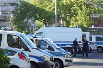 Seit den frühen Morgenstunden führte die Polizei in Bonn und in anderen Orten um Bonn eine Razzia gegen Drogenhandel durch. Foto: Henning Kaiser