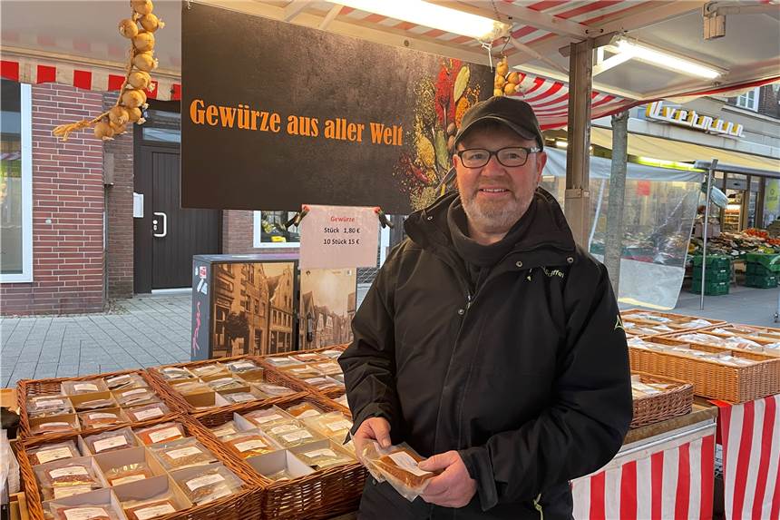 Werner mussten Monate lang verzichten: Neuer Gewürzhändler auf dem Markt Seit Dienstag (15. Februar) steht der Gewürzhändler „Mattes-Genusswelt“ aus Menden alle zwei Wochen auf dem Werner Markt.