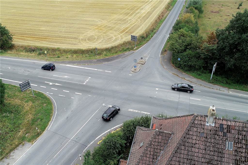 Kreisverkehr vor Cappenberg rückt näher Seit Jahren ist klar, dass die Kreuzung Cappenberger Damm/Werner Straße/Selmer Landstraße zu einem Kreisverkehr umgebaut werden soll.